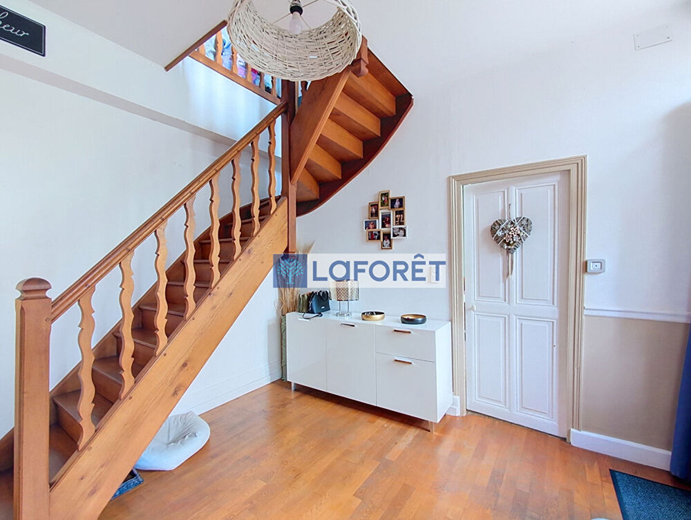 Maison Eurville-bienville 6 pièce(s) 184,5 m2