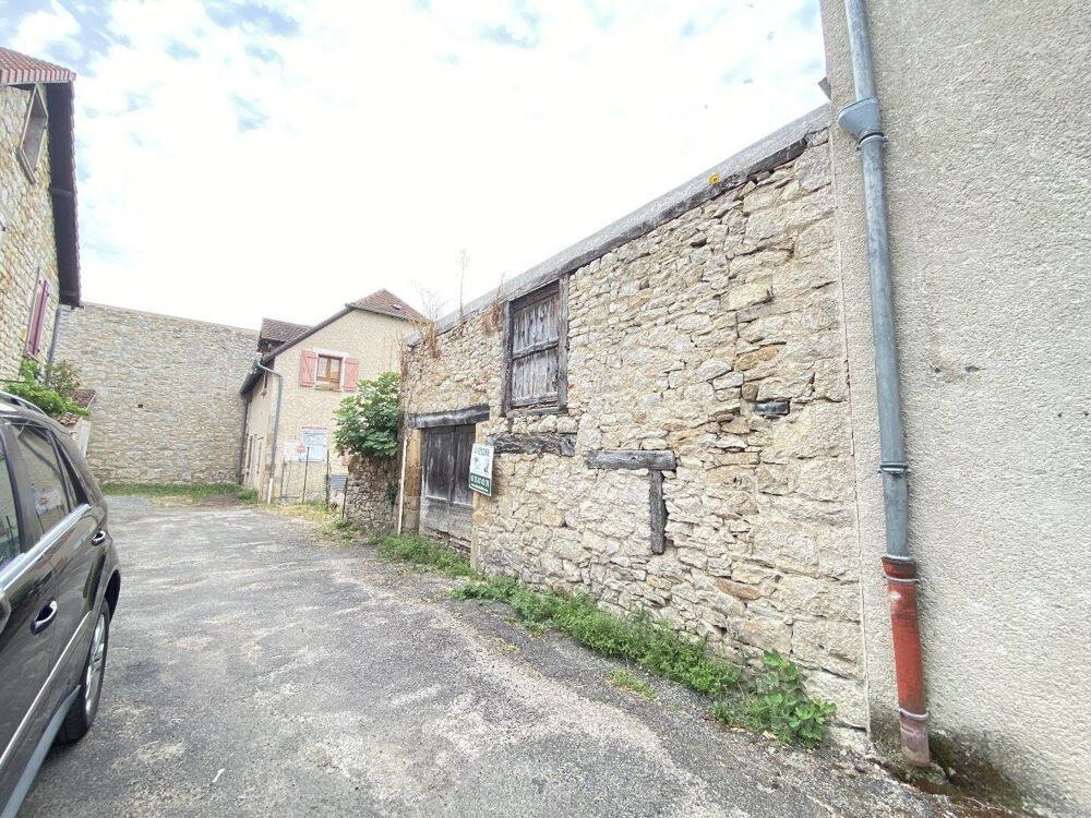 Vente Remise/Grange Bâti à restaurer au coeur de Bretanoux Bretenoux