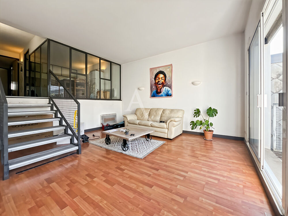 Vente Appartement Appartement T3 avec terrasse privative, beaux volumes et emplacement coeur de ville ? Challans Challans