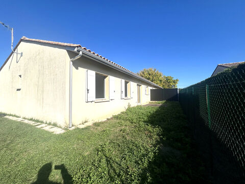   A LOUER MAISON DE TYPE 4 AVEC GARAGE ET JARDIN CLOS - SECTEUR BLAYE Maison - 4 pi�ce(s) - 74 m�