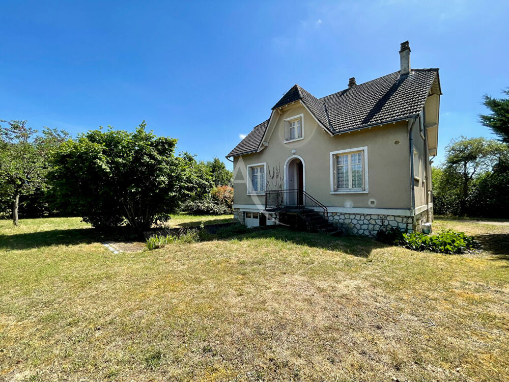 Maison de caractère à rénovée - LE CONTROIS EN SOLOGNE -130 m² - Terrain arboré 5 460 m²