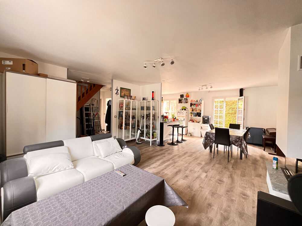 Maison Saint- Denis- En- Val 4 pièces