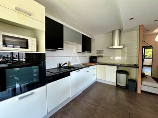  Appartement à louer 3 pièces 69 m²