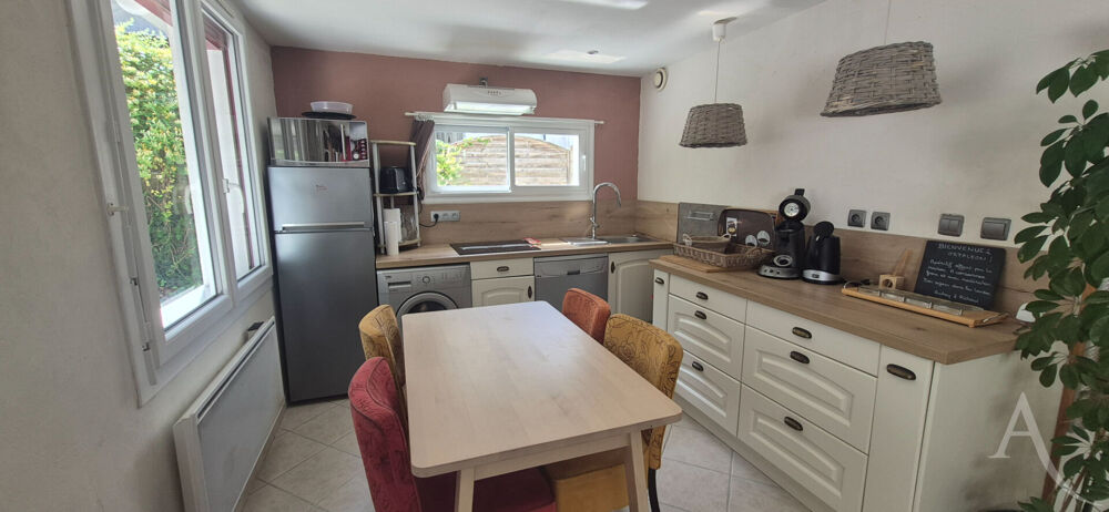 Vente Maison Maison meublée 3 pièces au bord du lac de Léon . Un cadre de vie exceptionnel Leon