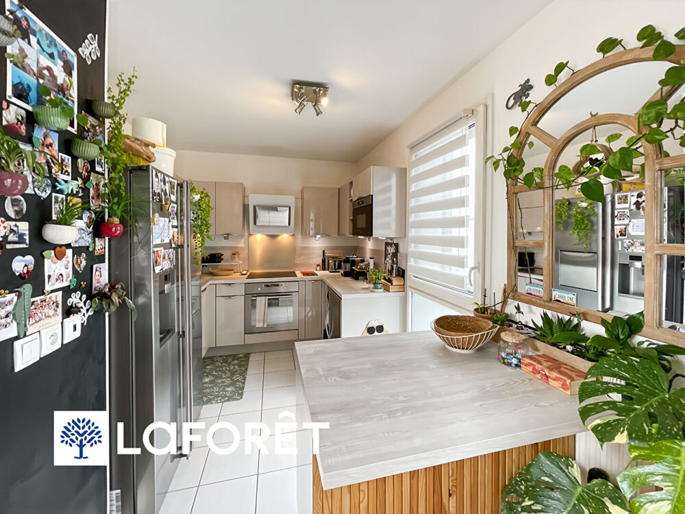 Vente Appartement Appartement 3 pièces lumineux avec grande terrasse à Sainte Geneviève des Bois Sainte genevieve des bois