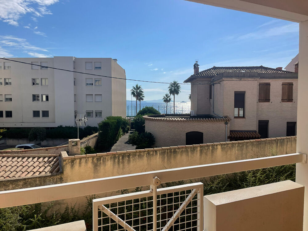 Location Appartement Exclusivité NESTENN La Ciotat - Studio à louer avec vue mer imprenable en bord de mer La ciotat