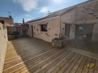  Maison à louer 6 pièces 117 m²