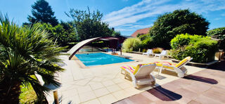  Maison  vendre 11 pices 264 m