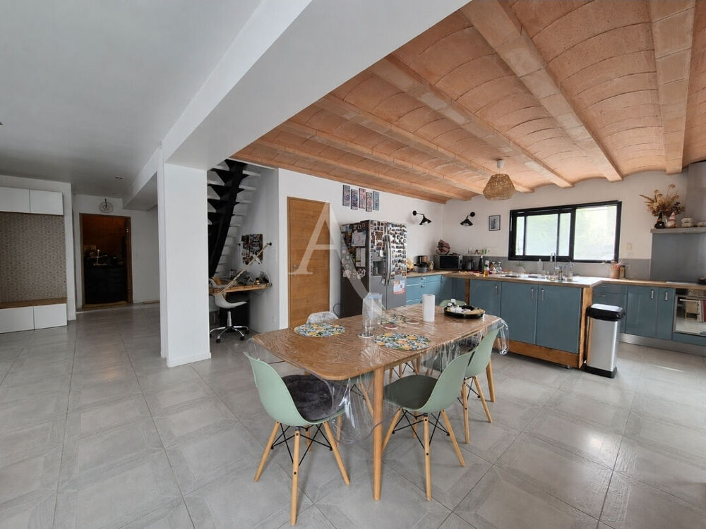 Vente Maison Maison Poussan 5 pièce(s) 136 m2 + piscine+ jardin+ garage Poussan