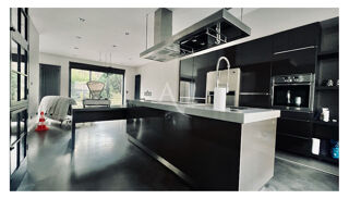  Maison à vendre 8 pièces 237 m²