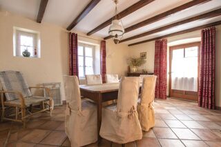  Maison  vendre 8 pices 246 m