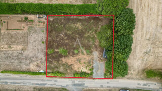  Terrain à vendre 998 m²