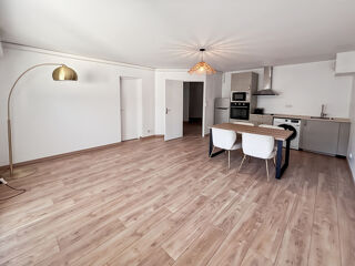  Appartement à louer 2 pièces 48 m²