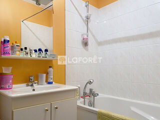  Appartement � louer 4 pi�ces 100 m�