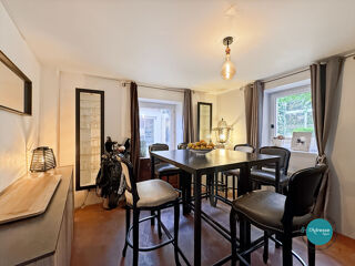  Maison  vendre 15 + pices 427 m