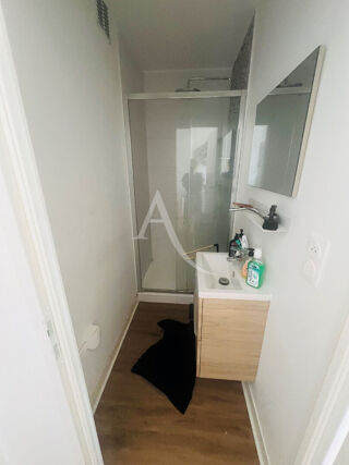  Appartement à louer 1 pièce 19 m²