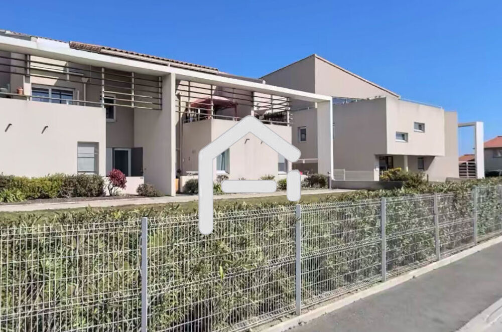 Vente Appartement T2 LOUÉ 650  - LOCATAIRE EN PLACE DEPUIS 2010 - TERRASSE + PARKING - SPÉCIAL INVESTISSEUR Fos sur mer