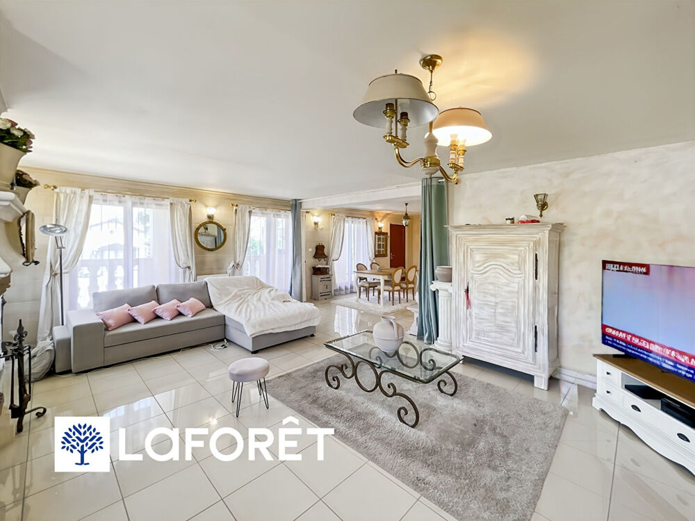 Vente Maison Maison sur sous-sol total de 6 pièces à vendre à Sainte Geneviève des Bois Sainte genevieve des bois