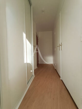  Appartement à louer 1 pièce 29 m²