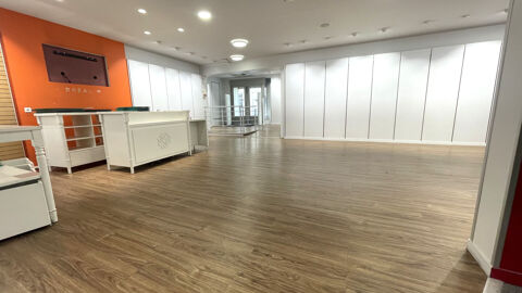 Local commercial Epernay 2105 51200 Epernay