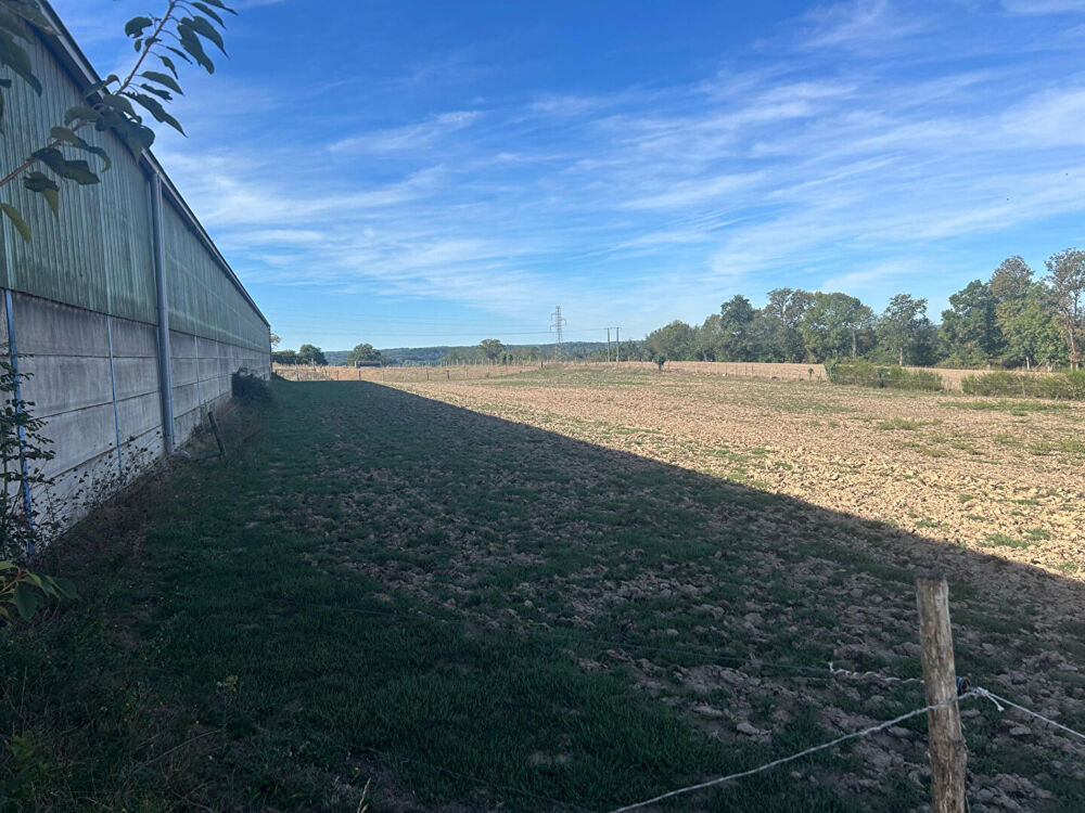 Vente Maison GRANDE STRUCTURE AGRICOLE AVEC IRRIGATION I 120 ha | 4 000 m² couverts | Agrandissement possible I Irrigation I Drainage | Exten Chabanais
