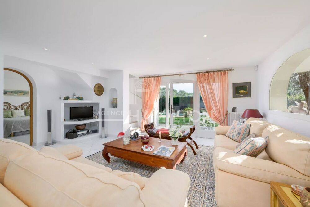 Vente Maison Maison de charme avec piscine à proximité de Valbonne Opio