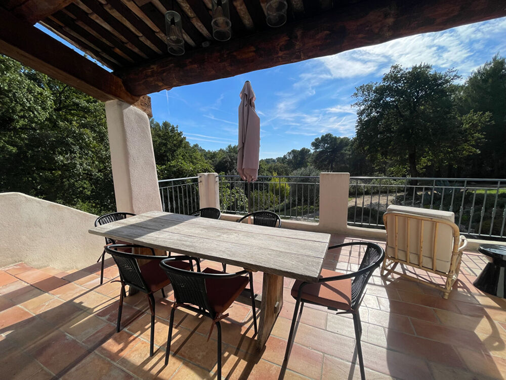 � vendre  Maison �guilles (13510)