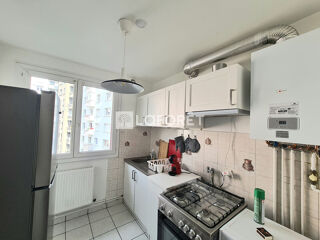  Appartement  louer 4 pices 63 m