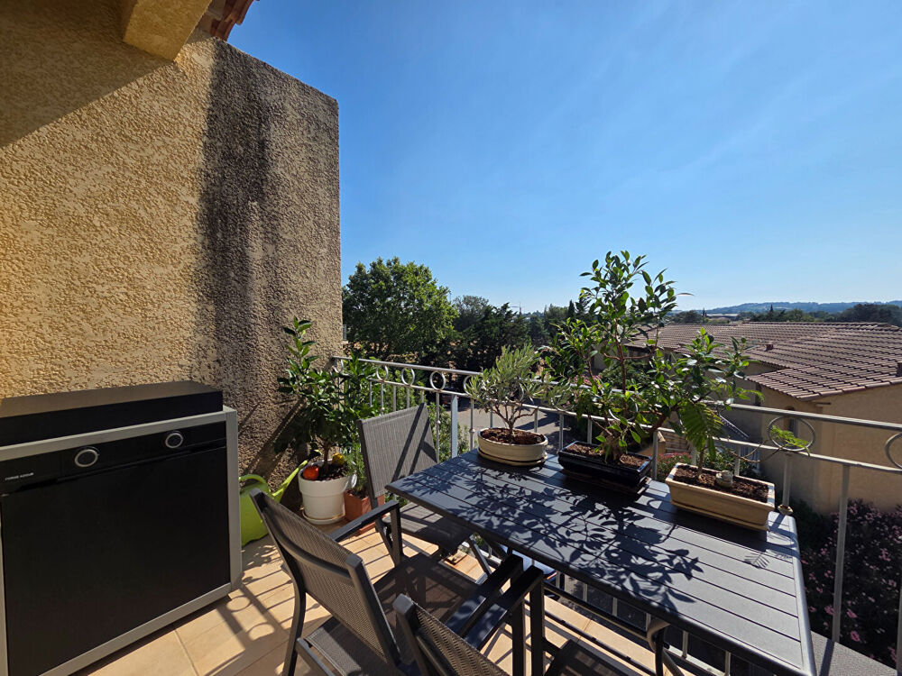 Appartement Vedène 2 pièce(s) 43.61 m2 avec balcon stationnement et piscine