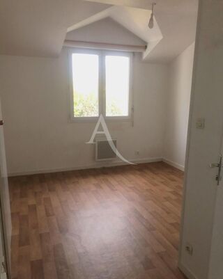 Appartement � louer 1 pi�ce 16 m�