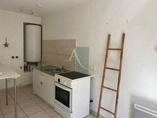  Appartement à louer 4 pièces 70 m²