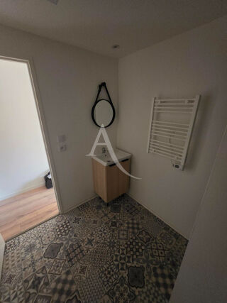  Appartement à louer 2 pièces 41 m²