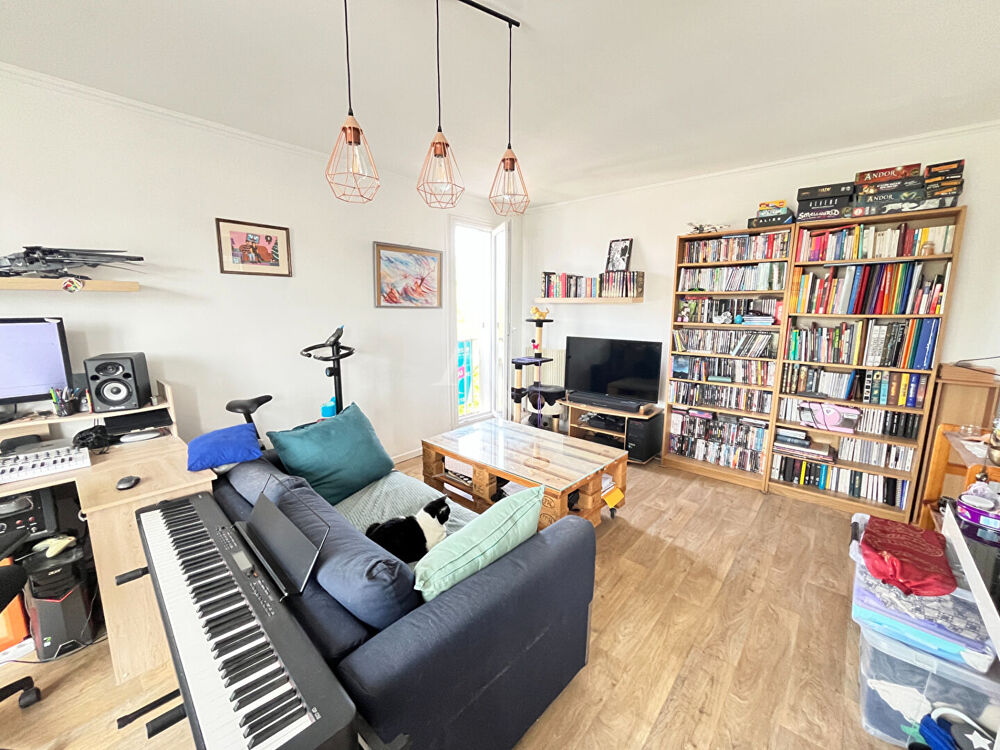 Appartement Dourdan 2 pièce(s) 49.33 m2