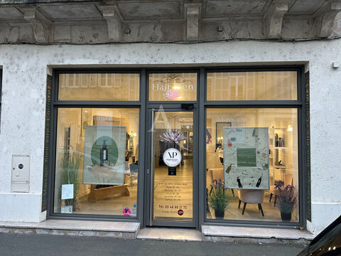 Local commercial Rochefort 105 m2 1990 17300 Rochefort