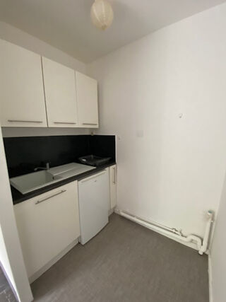  Appartement à louer 1 pièce 16 m²