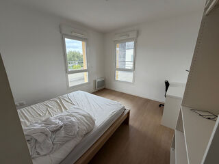  Appartement à louer 3 pièces 63 m²