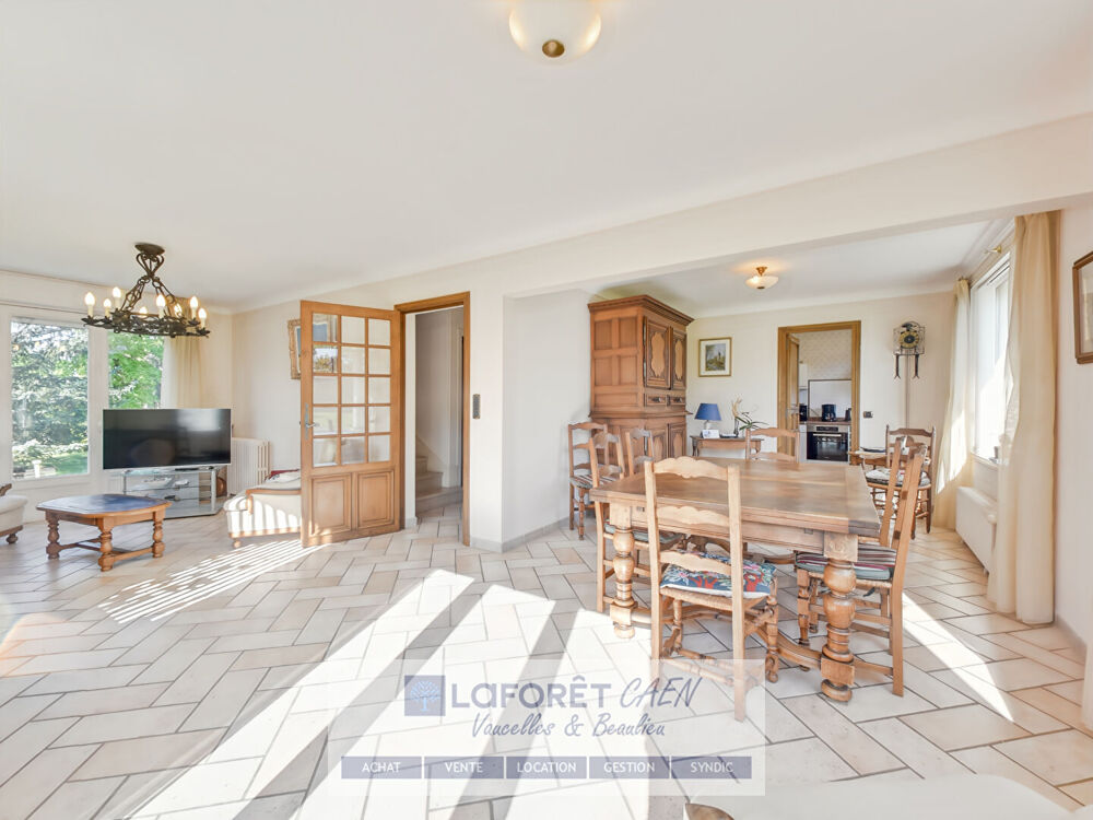 Vente Maison Maison 15 minutes de Caen 9 pièce(s) 222 m2 Caen
