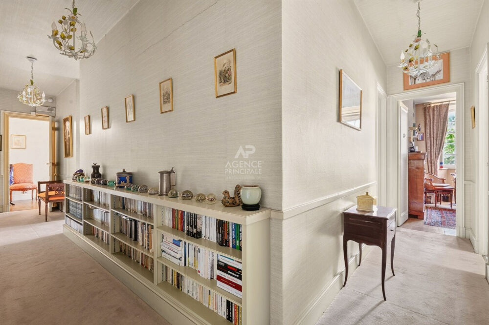 à vendre  Appartement Versailles (78000)