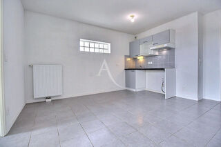  Appartement  vendre 3 pices 63 m