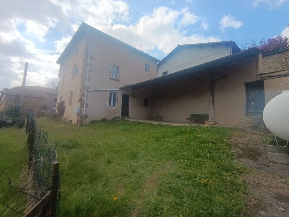 Thizy (69) Maison avec dépendances 173 m² sur terrain de 2038 m², fort potentiel de rénovation