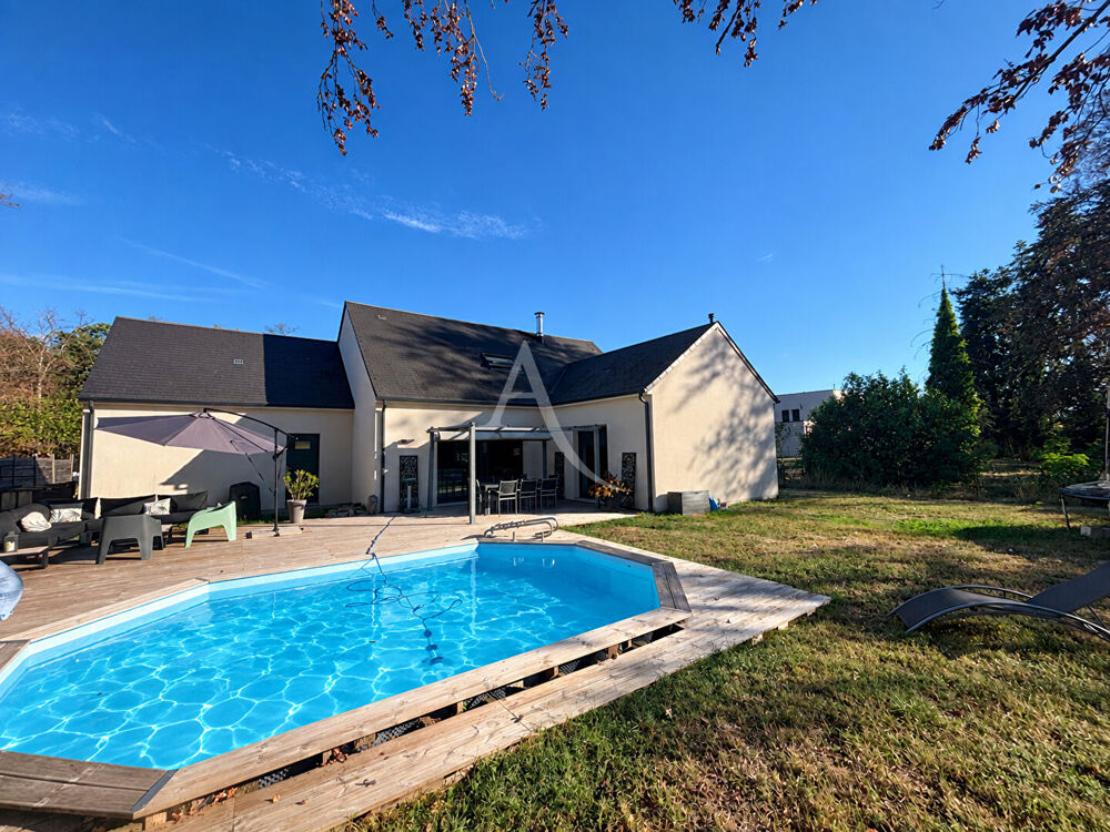 Vente Maison Maison familiale avec piscine à Châteauneuf-sur-Loire Chateauneuf sur loire