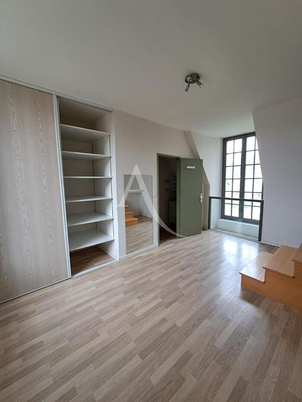 Location Appartement Appartement Le Cellier - 5 pièce(s) - 138.37 m2 Le cellier