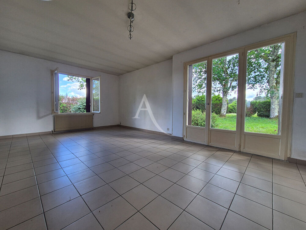 Léognan - Maison de 128m² avec travaux sur une belle parcelle de plus de 1 000m²