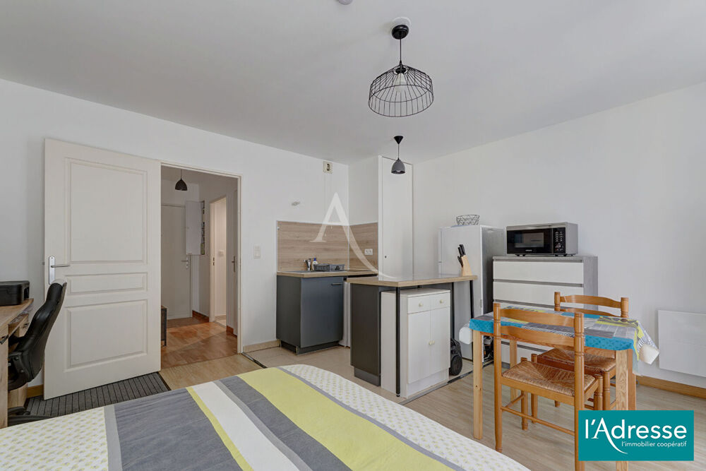 Vente Appartement Idéal Investissement Locatif - T1 + PARKING / BOULEVARD HENRY VASNIER Reims