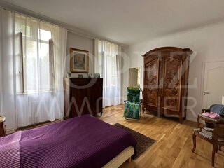  Appartement � vendre 9 pi�ces 331 m�