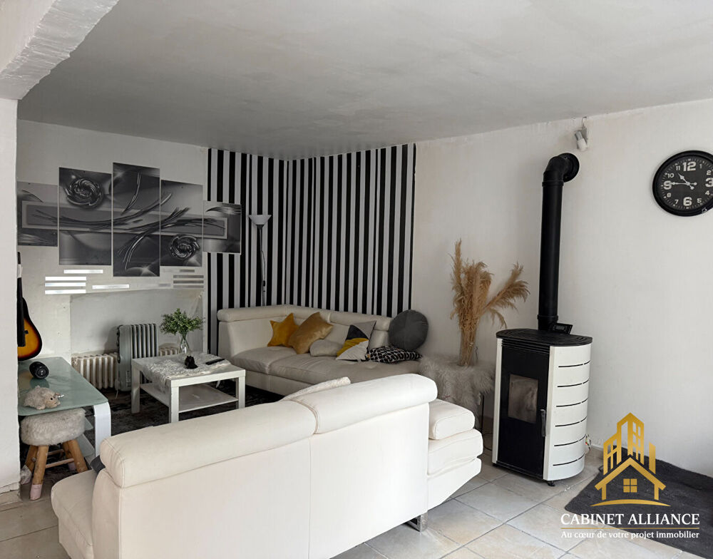 Charmante Maison à Vendre à Dammarie-les-Lys - Une Opportunité à Ne Pas Manquer !