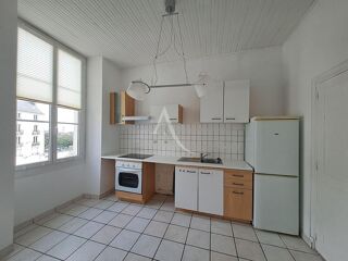  Appartement à louer 2 pièces 50 m²