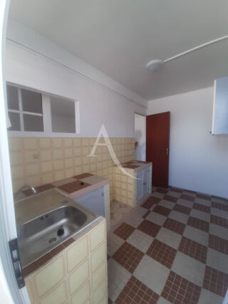  Appartement à louer 3 pièces 59 m²