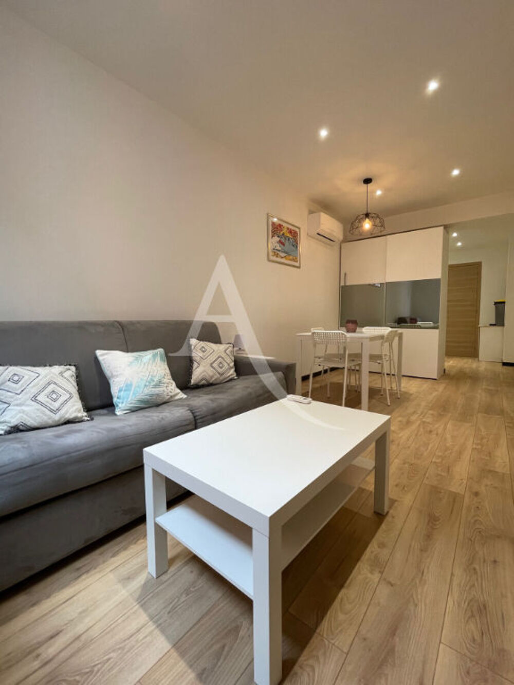Location Appartement Appartement Nice 1 pièce(s) 24.95 m2 Nice