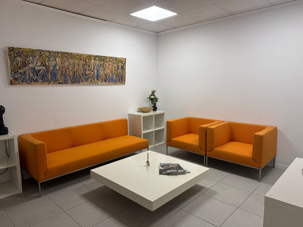 Vente Appartement Appartement 108M² EGUILLES - PARKING 265 000 Eguilles